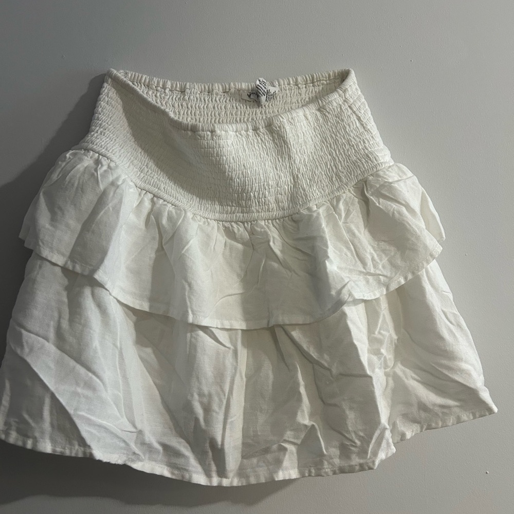 Chic White Layered Mini Skirt